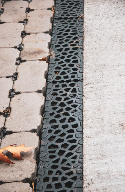 CANIVEAU ACO EUROLINE 100 VORONOÏ