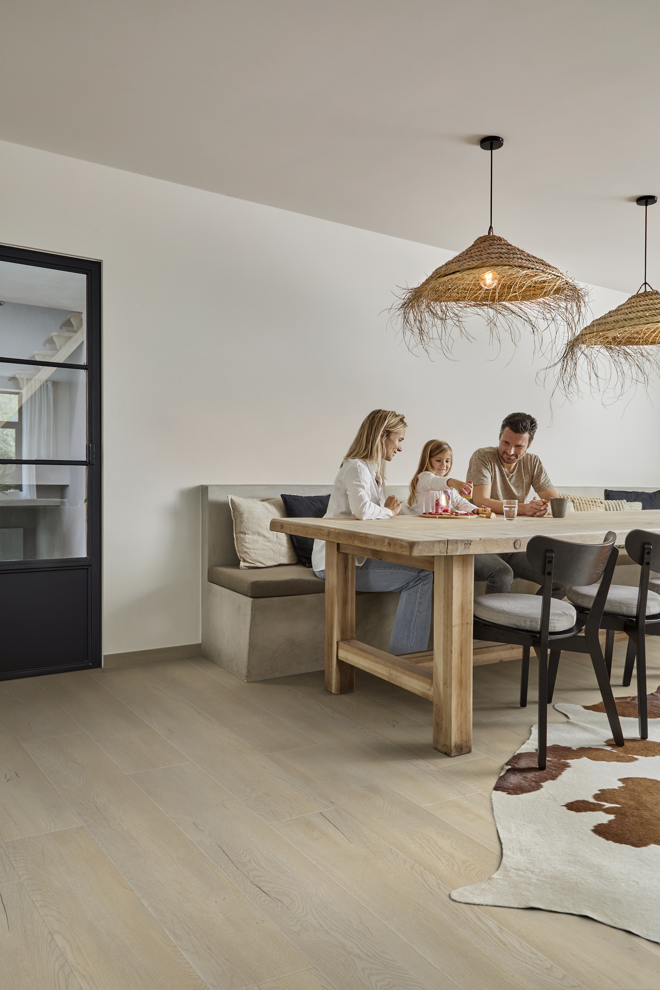 EILA (50 LVRE 3173)_NATURALS