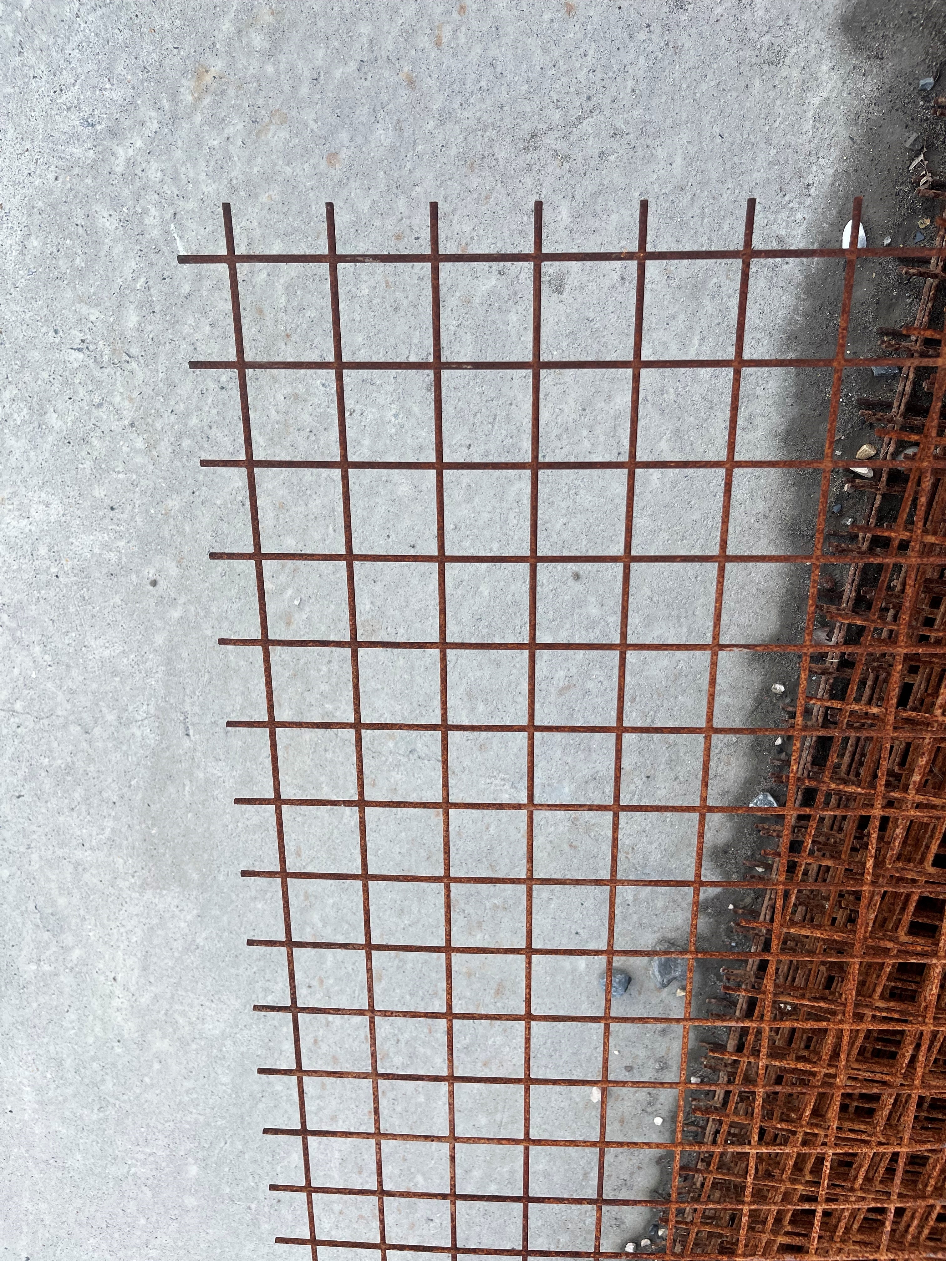 TREILLIS 50X50X4MM - 3MX2M